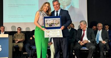 JAIRO MAZZINI TEIXEIRA RECEBE HOMENAGEM DE CIDADANIA HONORÁRIA MURIAEENSE