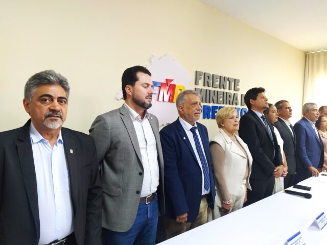 Dr. Marcos Guarino marca presença no 40º Congresso Mineiro de Municípios