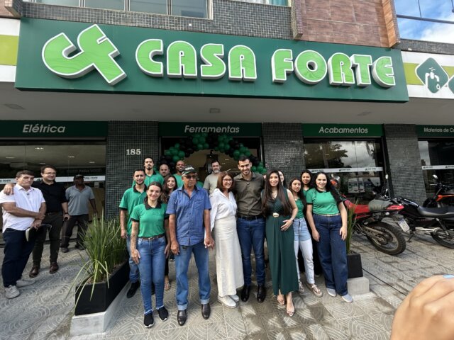 Casa Forte reinaugura loja e…