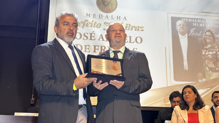 A Câmara Municipal de Muriaé, sob a presidência do vereador Evandro Cheroso, homenageou José Ângelo de Freitas com a Medalha Prefeito José Braz, em reconhecimento à sua dedicação, trabalho e contribuição para o desenvolvimento de Muriaé.