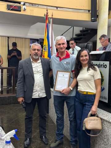Câmara Municipal de Muriaé homenageia Ivo Geraldo Vardiero com Moção de Congratulações e Aplausos