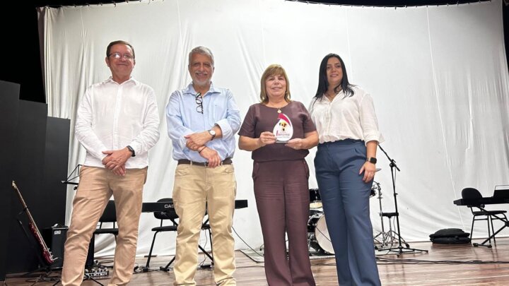 Cristina Aquino: educar com propósito, formar com dedicação