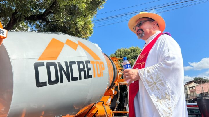 CONCRETOP MARCA PRESENÇA NA TRADICIONAL CARREATA DE SÃO CRISTÓVÃO